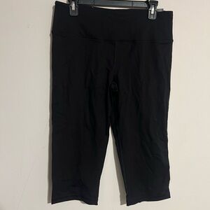 Victoria's Secret Black Knockout Crop Leggings